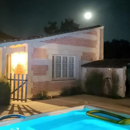 度假居 Lachevalle Saint-Jean-dʼAngély