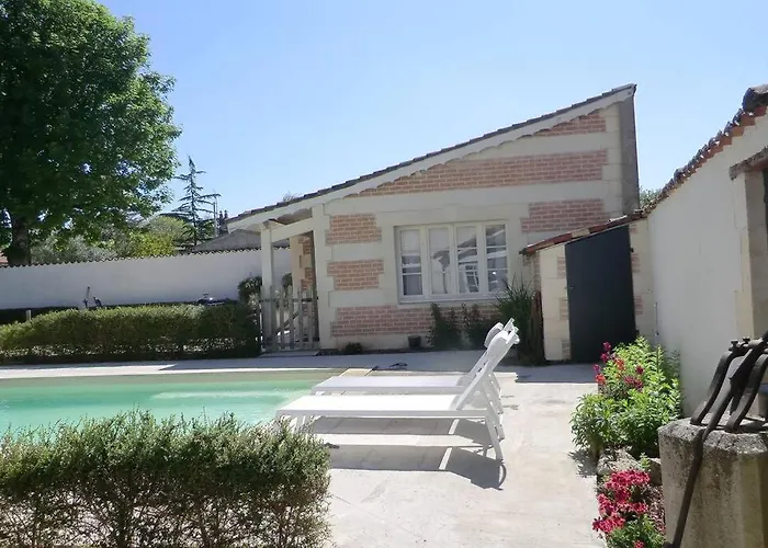 Lachevalle Saint-Jean-dʼAngély