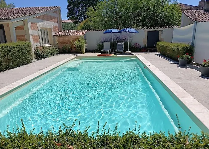 Сasa de vacaciones Lachevalle Saint-Jean-dʼAngély